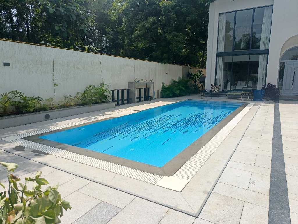 Ishant Sharma Pool, Vasant Kunj